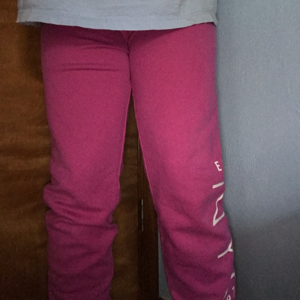 Pink Sweatpants - Picture 4 of 5